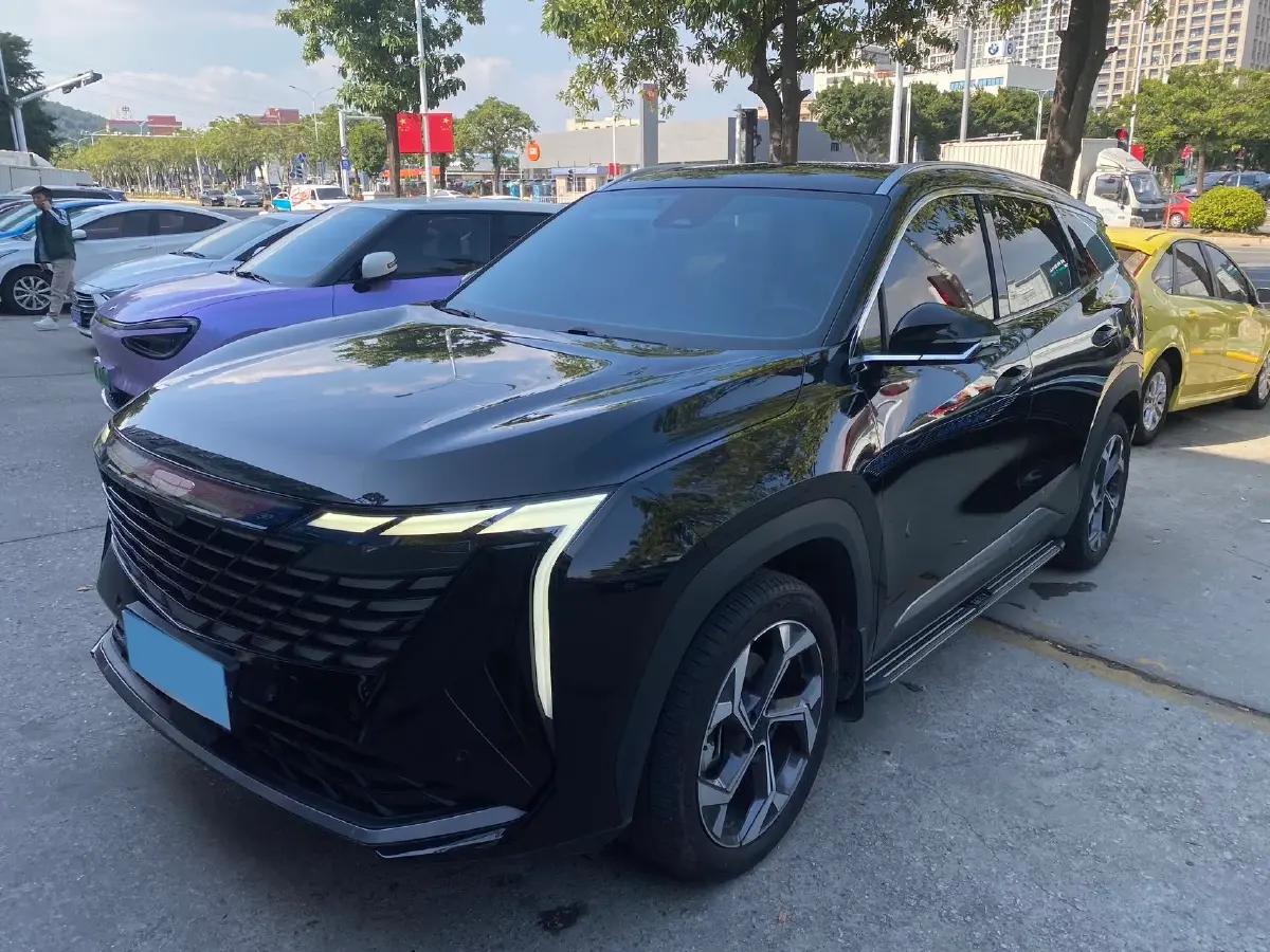 2024 Geely StarRay 1.5T 181HP L4 7DCT