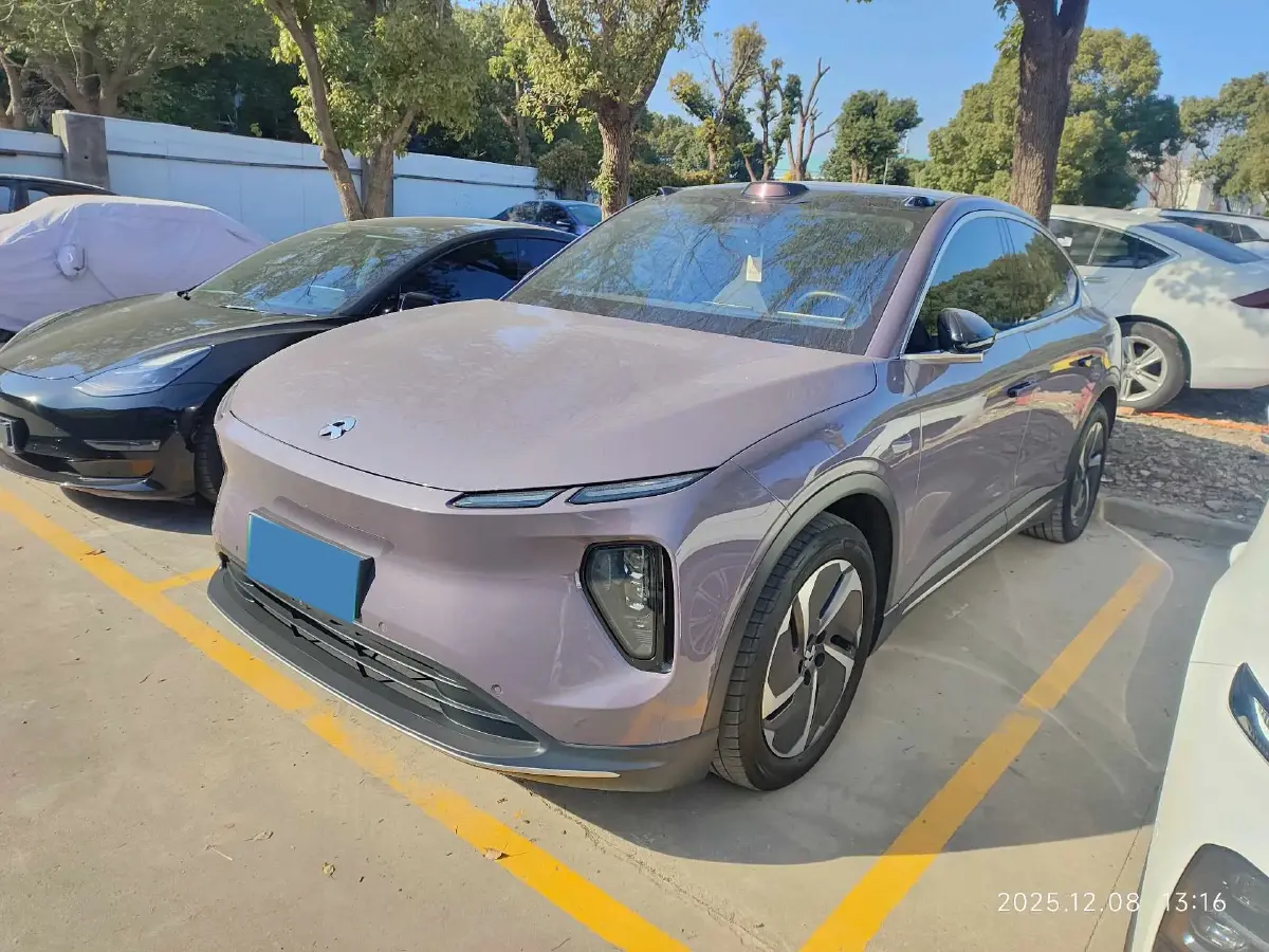 2023 NIO EC6 BEV 75KWH