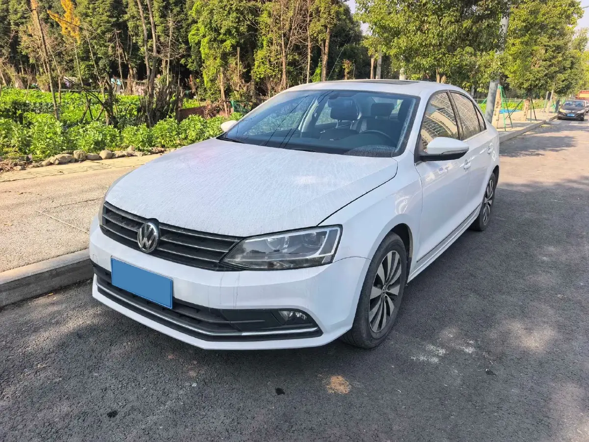 2018 Volkswagen Sagitar 1.2T 110HP L4 7DCT 2018 Volkswagen Sagitar 1.2T 110HP L4 7DCT