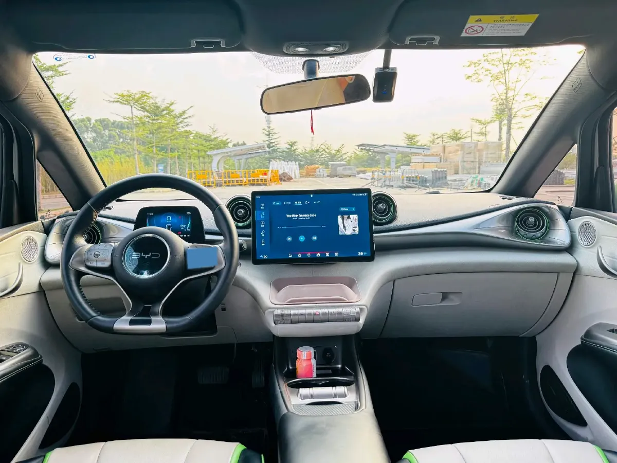 2021 Ford Escort 1.5L 122HP L3 6AT,autocango,china used car exporter,china ev exporter,chinese used car exporter,chinese used ev exporter