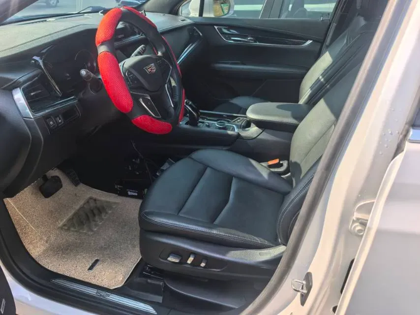 2020 Cadillac XT5 2.0T 241HP L4 9AT,autocango,china used car exporter,china ev exporter,chinese used car exporter,chinese used ev exporter