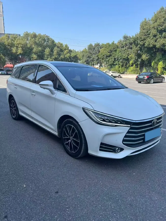 2017 BYD Song MAX 1.5T 154HP L4 6DCT,autocango,china used car exporter,china ev exporter,chinese used car exporter,chinese used ev exporter