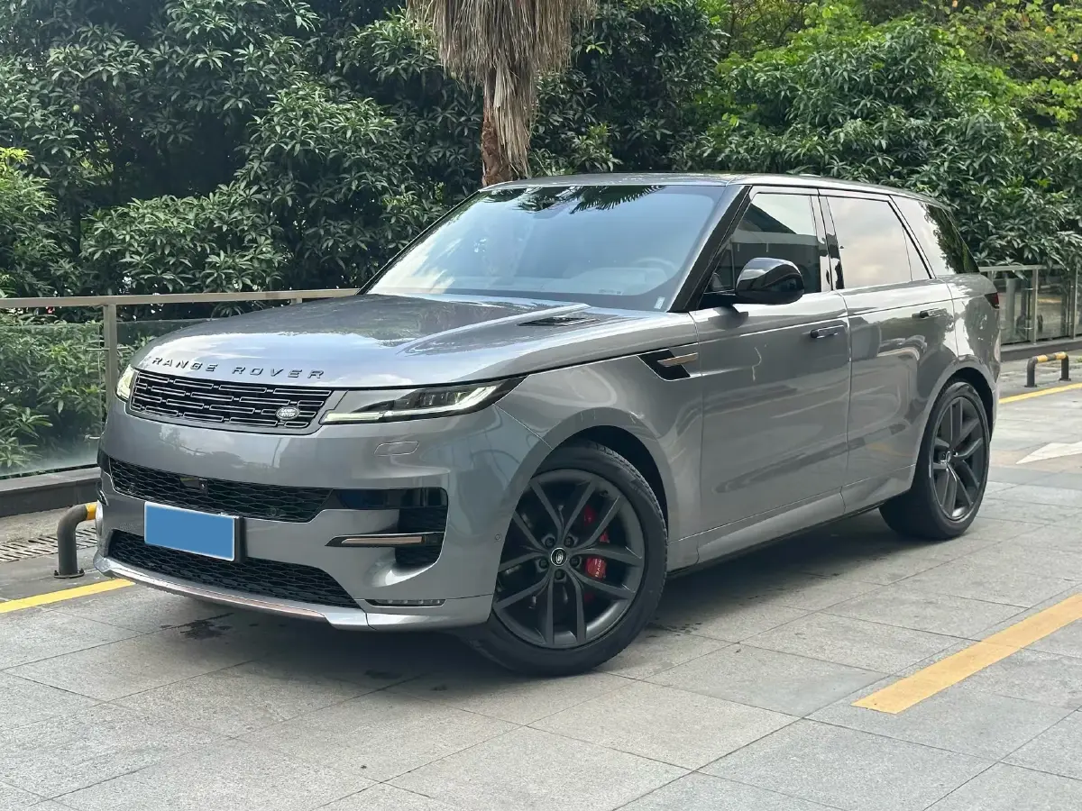 2025 Land Rover Range Rover Sport 3.0T 400HP L6 8AT