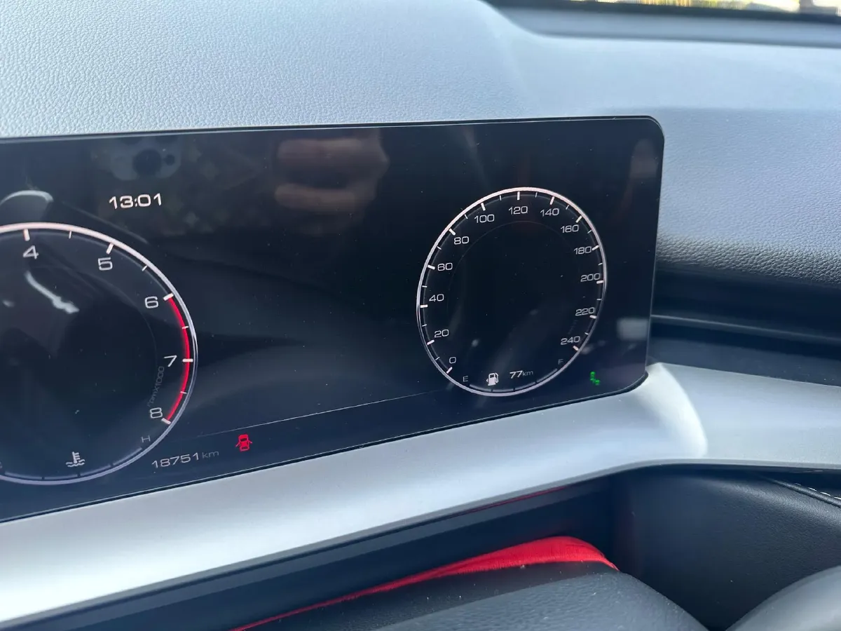 2022 Haval H6 1.5T 184HP L4 7DCT,autocango,china used car exporter,china ev exporter,chinese used car exporter,chinese used ev exporter