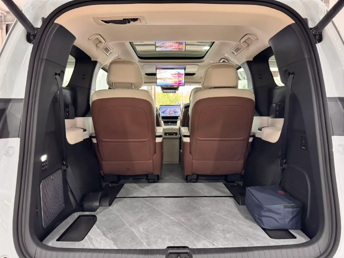 2025 BYD Xia 1.5T 156HP L4 E-CVT PHEV 36.6KWH,autocango,china used car exporter,china ev exporter,chinese used car exporter,chinese used ev exporter