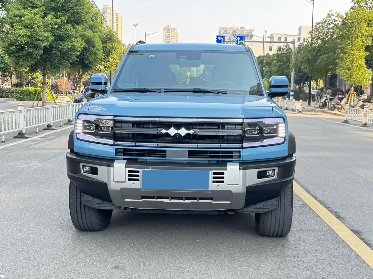 2023 FangChengBao Bao 5 1.5T 194HP L4 E-CVT PHEV 31.8KWH,autocango,china used car exporter,china ev exporter,chinese used car exporter,chinese used ev exporter