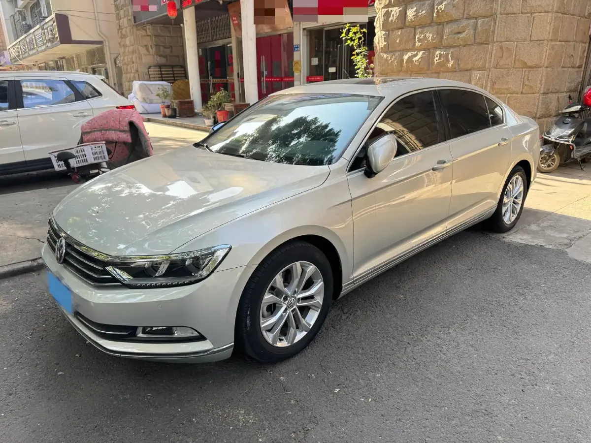 2018 Volkswagen Magotan 1.8T 180HP L4 7DCT