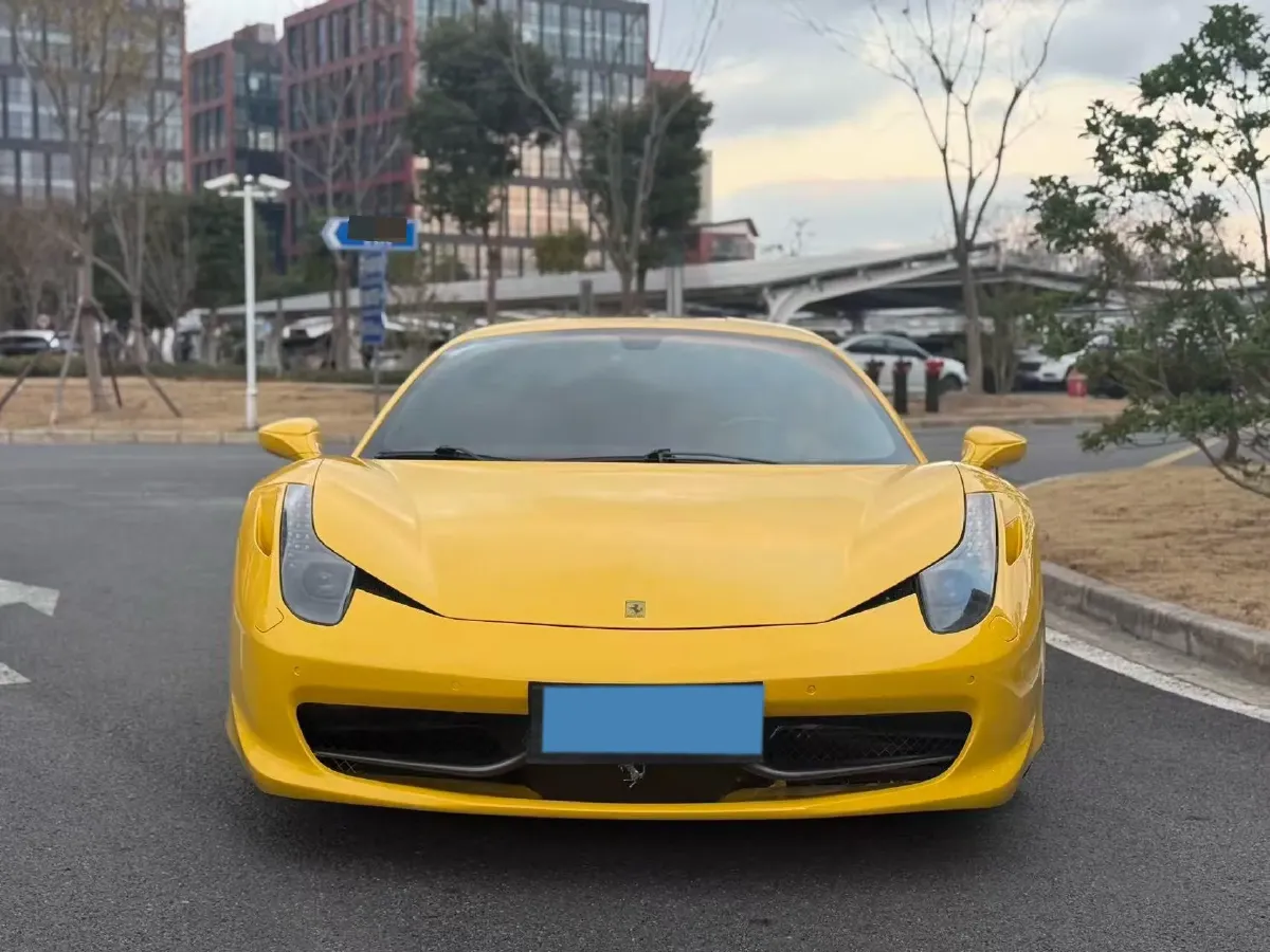 2011 Ferrari 458 4.5L 570HP V8 7DCT,autocango,china used car exporter,china ev exporter,chinese used car exporter,chinese used ev exporter