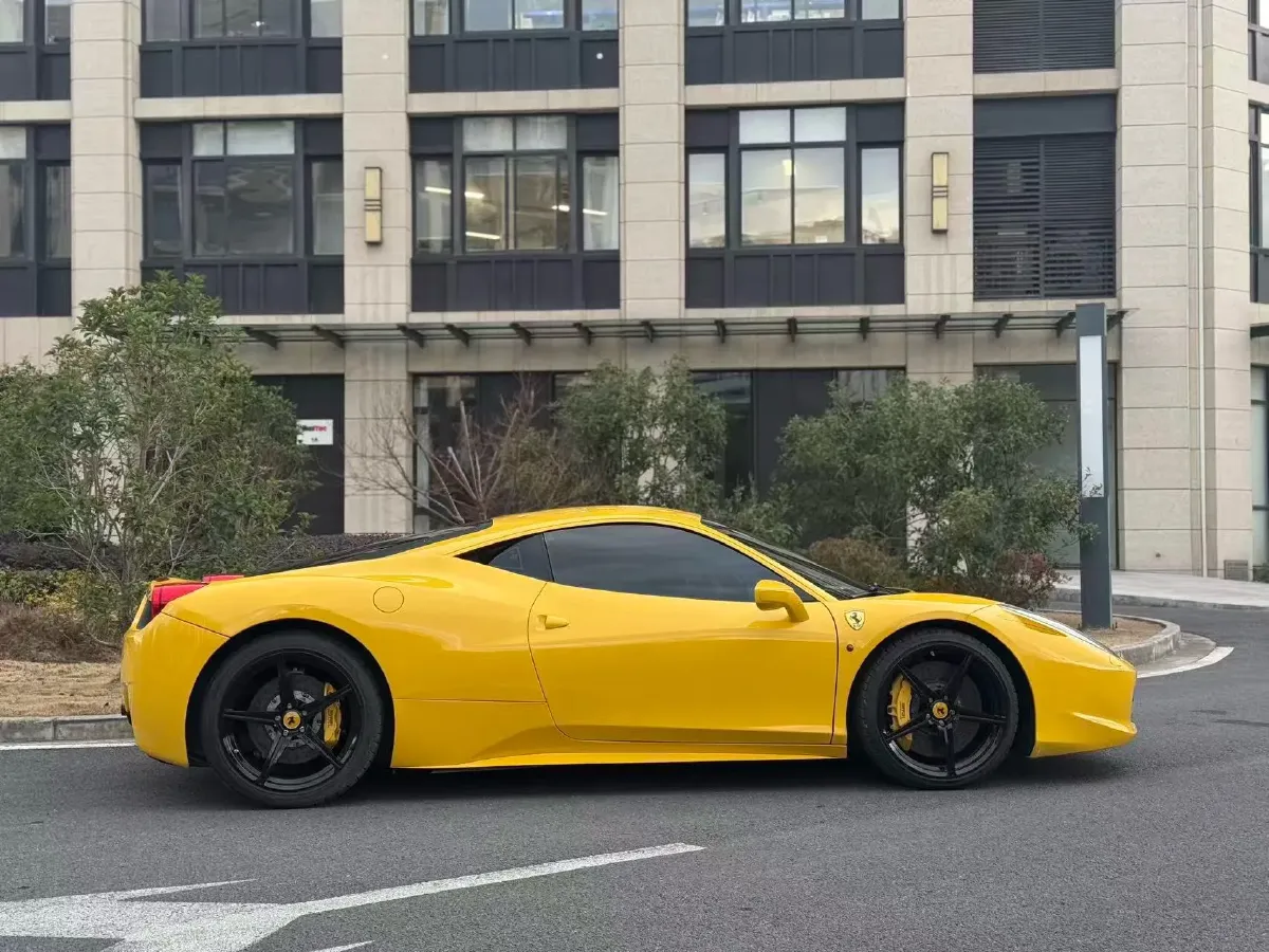 2011 Ferrari 458 4.5L 570HP V8 7DCT,autocango,china used car exporter,china ev exporter,chinese used car exporter,chinese used ev exporter