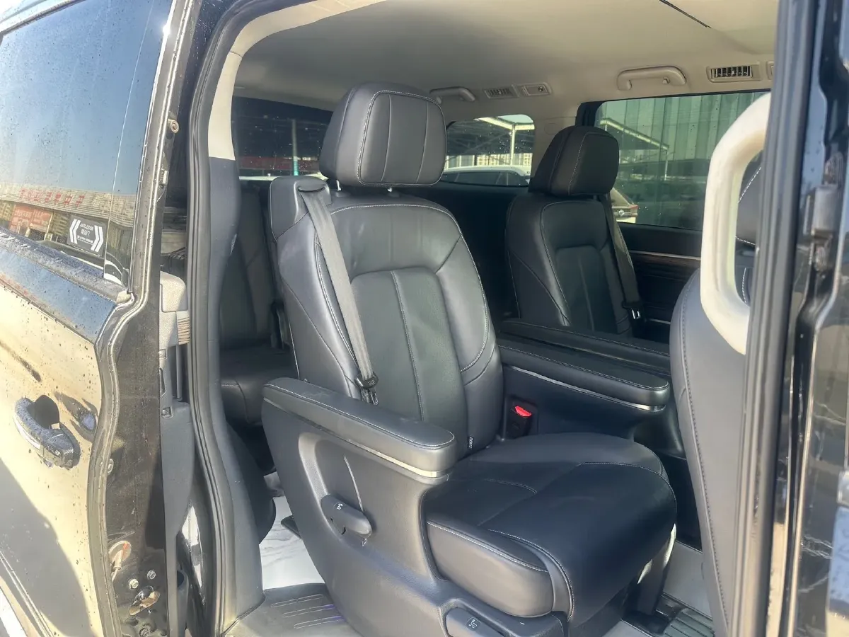 2023 GAC Trumpchi M8 2.0T 252HP L4 8AT,autocango,china used car exporter,china ev exporter,chinese used car exporter,chinese used ev exporter