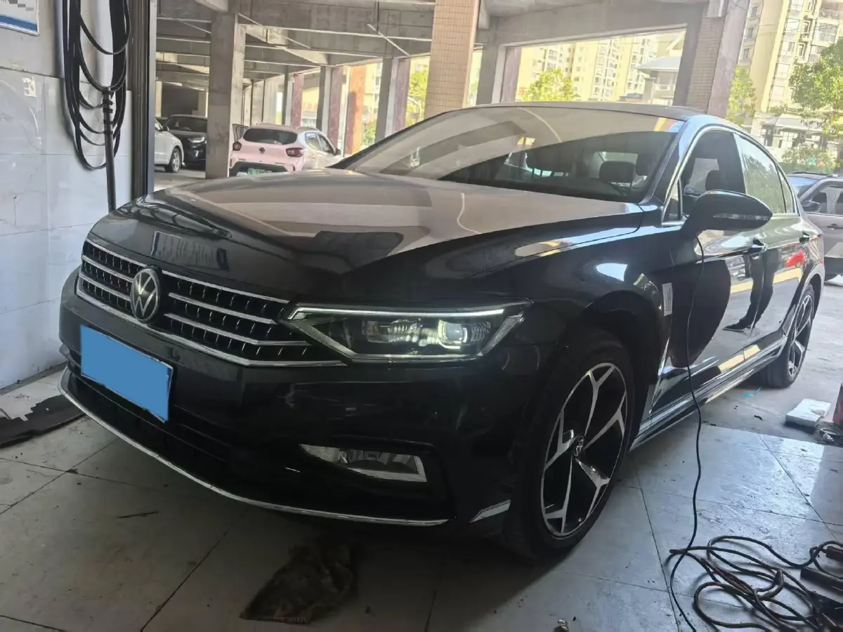 2023 Volkswagen Magotan 2.0T 186HP L4 7DCT 2023 Volkswagen Magotan 2.0T 186HP L4 7DCT