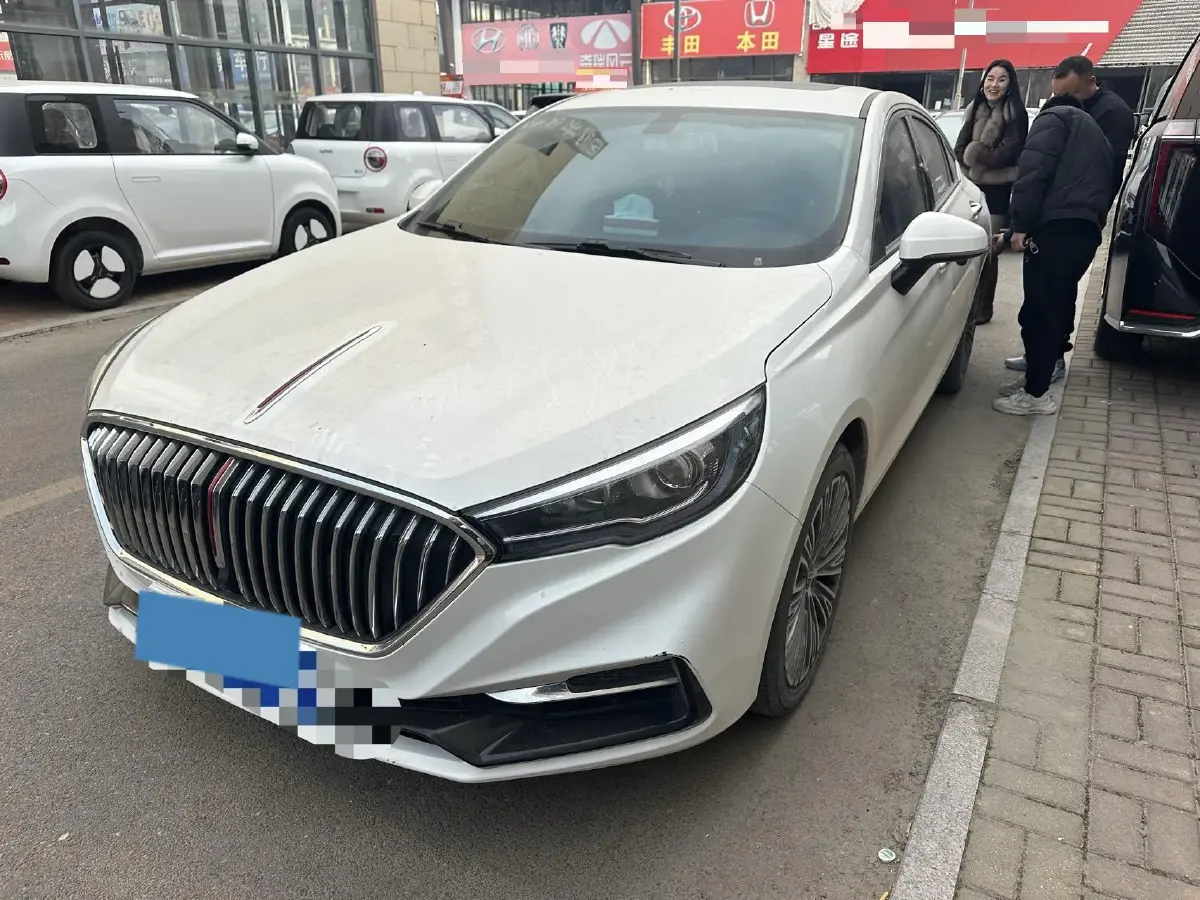 2022 HongQi H5 1.5T 169HP L4 7DCT 2022 HongQi H5 1.5T 169HP L4 7DCT