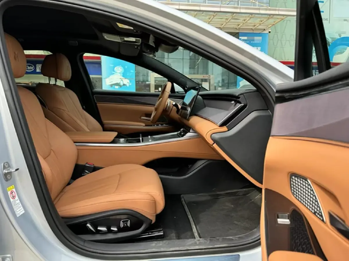 2025 BYD HanL BEV,autocango,china used car exporter,china ev exporter,chinese used car exporter,chinese used ev exporter