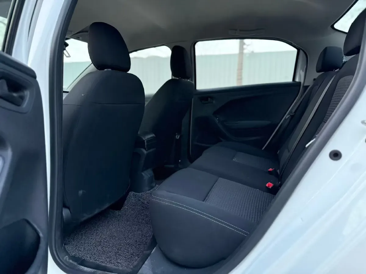 2017 Citroen Elysee 1.6L 117HP L4 5MT,autocango,china used car exporter,china ev exporter,chinese used car exporter,chinese used ev exporter