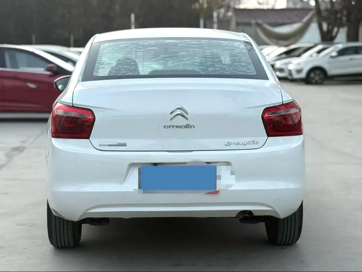 2017 Citroen Elysee 1.6L 117HP L4 5MT,autocango,china used car exporter,china ev exporter,chinese used car exporter,chinese used ev exporter