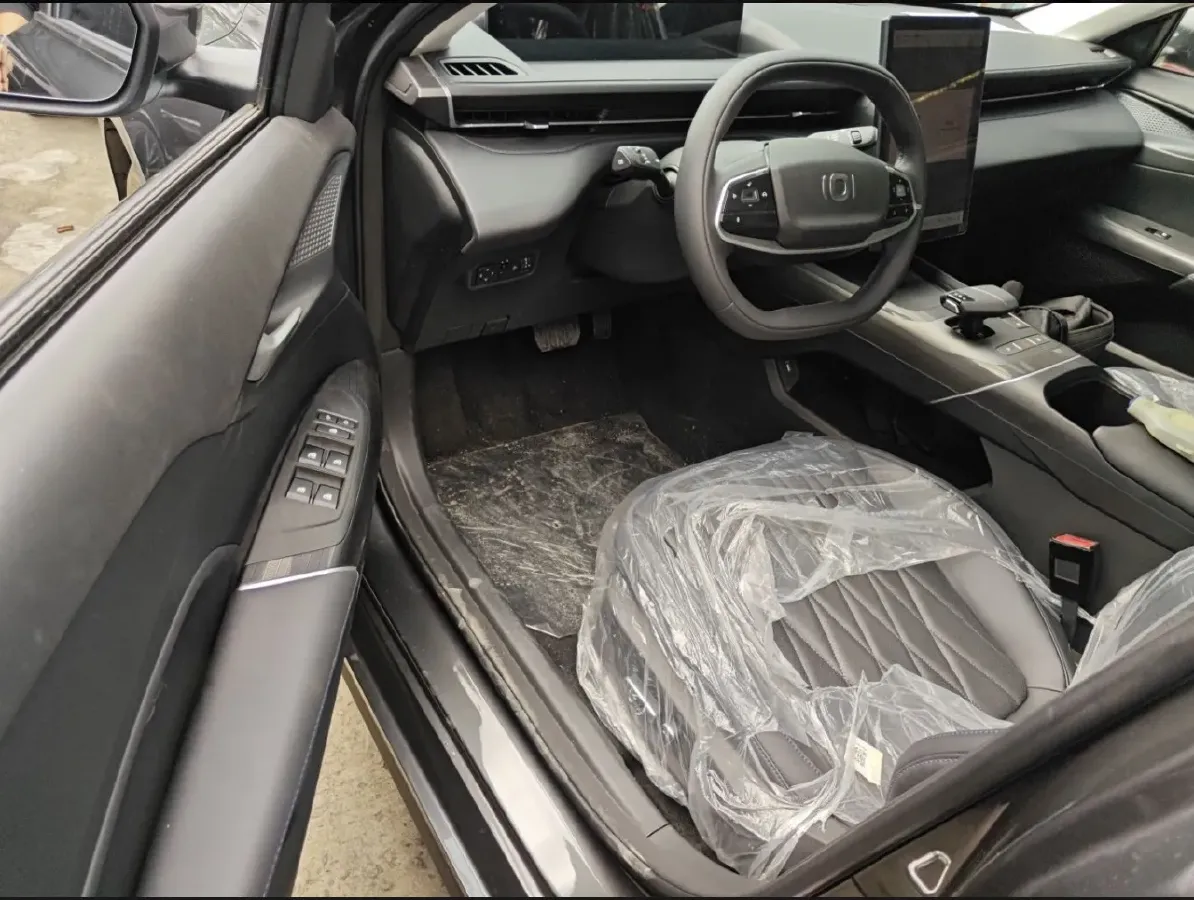 2025 ChangAn QiYuan A05 1.5L 98HP L4 E-CVT PHEV 9.07KWH,autocango,china used car exporter,china ev exporter,chinese used car exporter,chinese used ev exporter