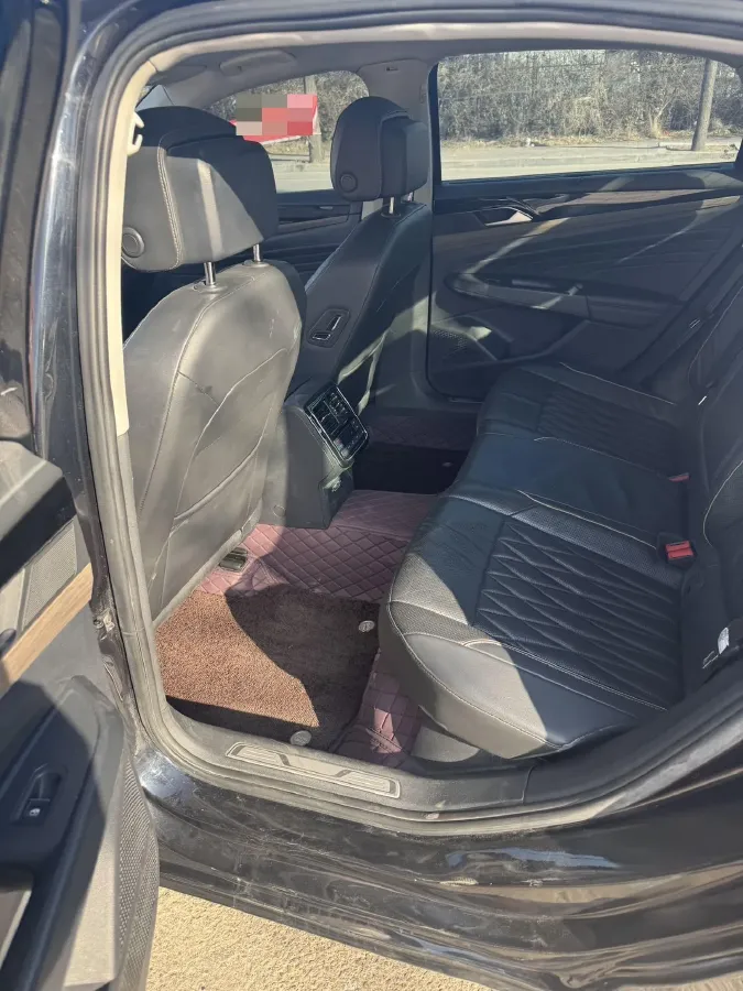 2019 Volvo V40 1.5T 152HP L4 6AT,autocango,china used car exporter,china ev exporter,chinese used car exporter,chinese used ev exporter