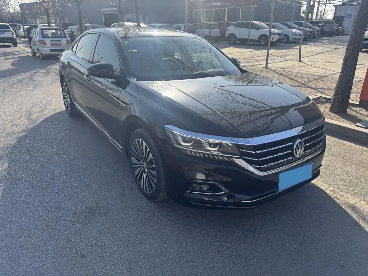 2019 Volvo V40 1.5T 152HP L4 6AT,autocango,china used car exporter,china ev exporter,chinese used car exporter,chinese used ev exporter