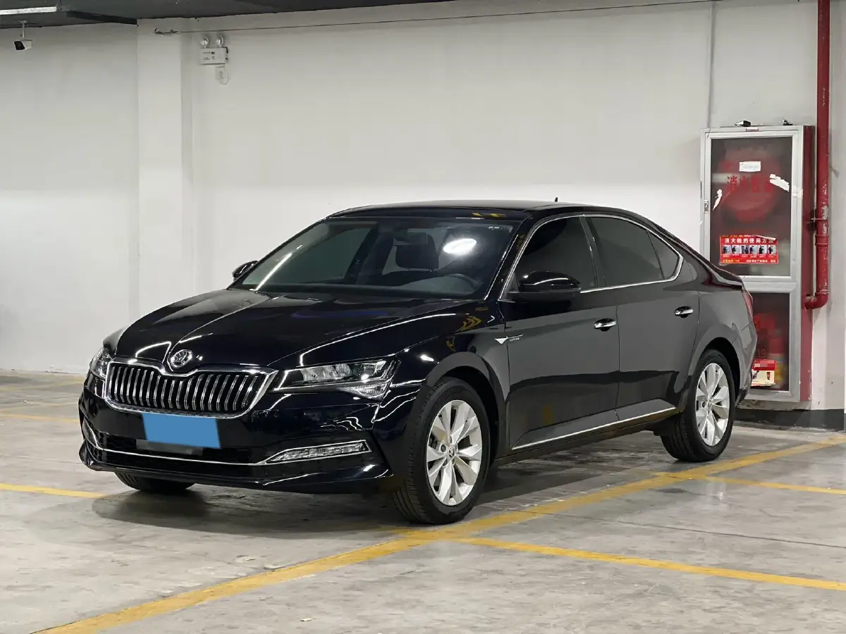 2021 Skoda Superb 1.4T 150HP L4 7DCT
