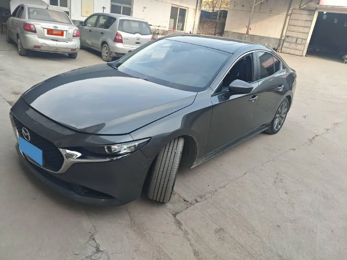 2020 Mazda 3 Axela 2.0L 158HP L4 6AT