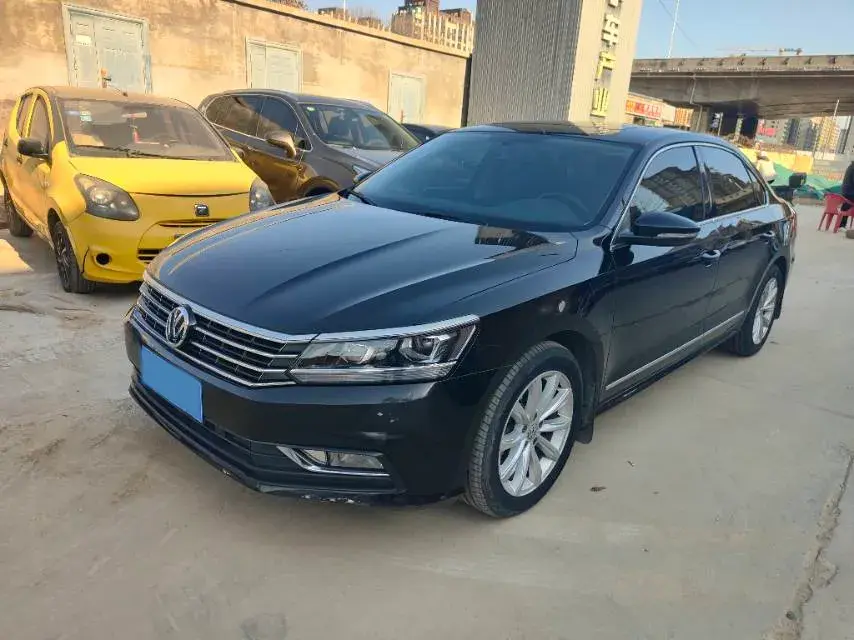 2017 Volkswagen Passat 1.8T 180HP L4 7DCT