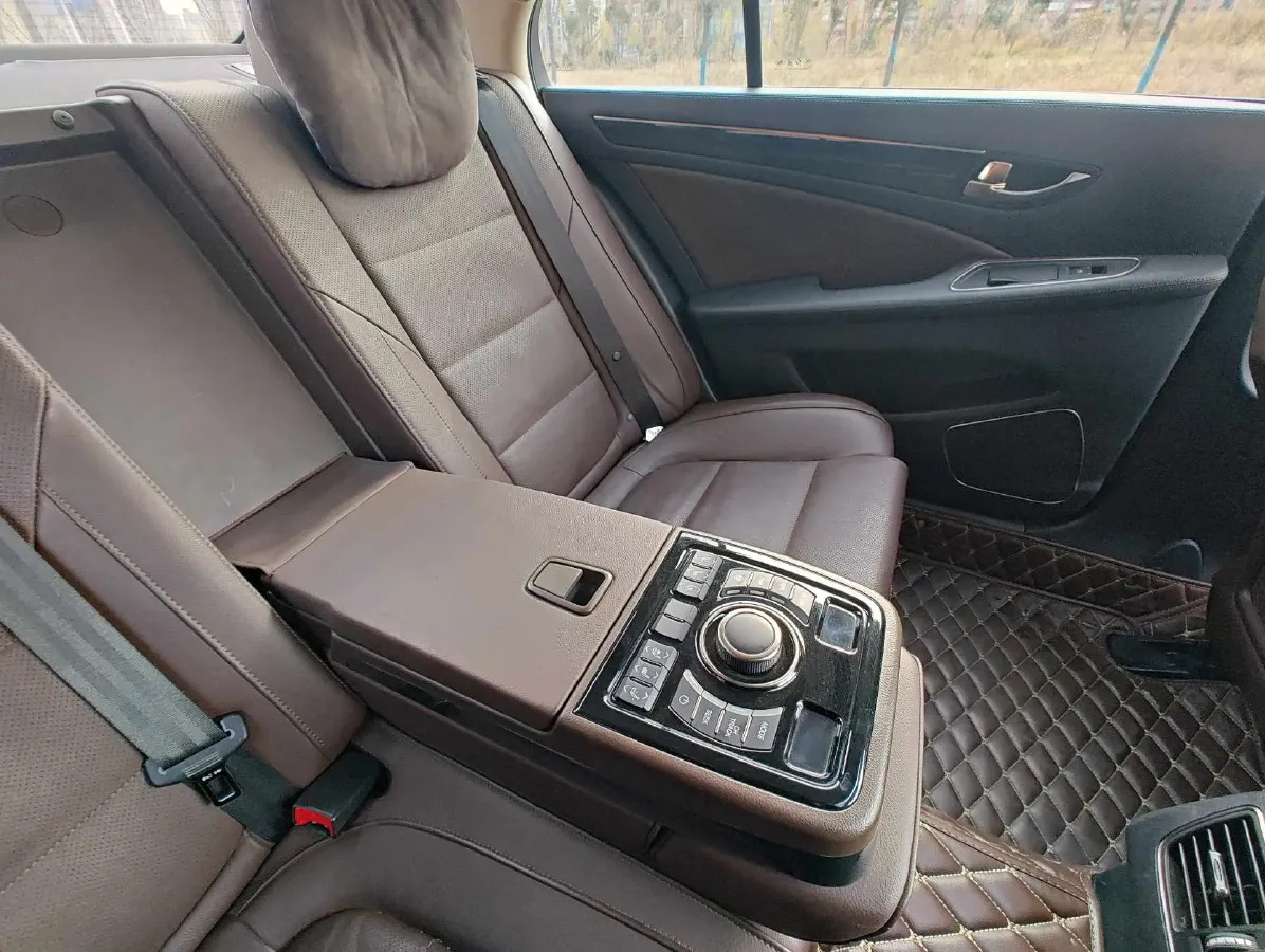 2018 Toyota Highlander 2.0T 220HP L4 6AT,autocango,china used car exporter,china ev exporter,chinese used car exporter,chinese used ev exporter