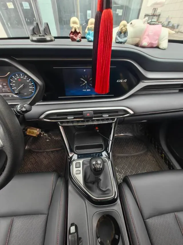 2020 GAC Trumpchi GS4 1.5T 169HP L4 6MT,autocango,china used car exporter,china ev exporter,chinese used car exporter,chinese used ev exporter