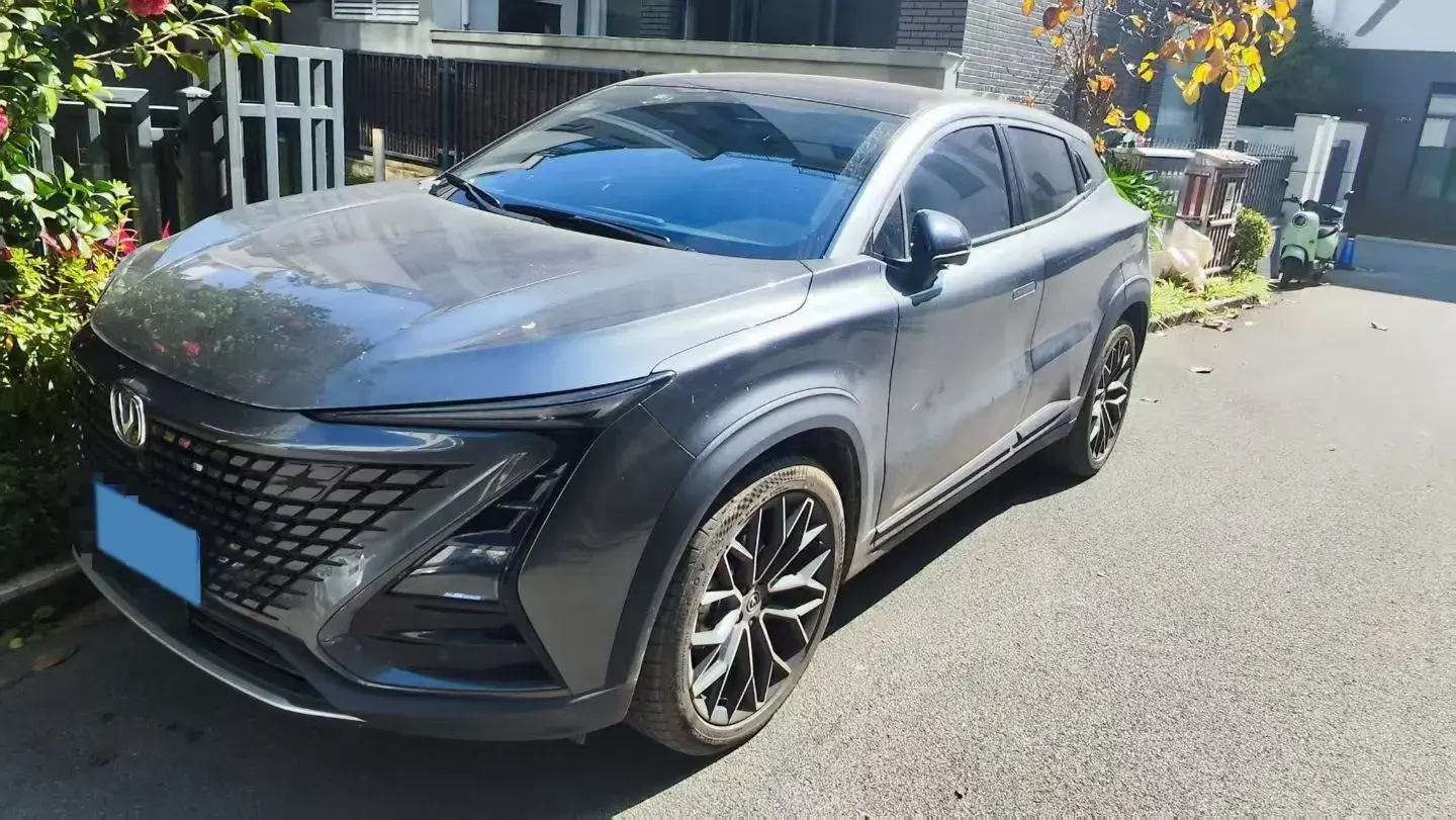 2022 ChangAn UNI-T 1.5T 188HP L4 7DCT