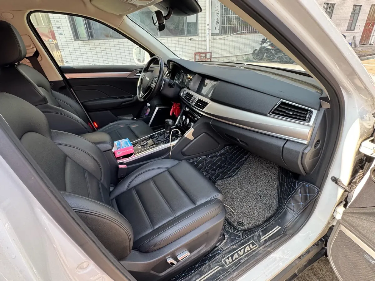 2017 Haval H7 2.0T 231HP L4 6DCT,autocango,china used car exporter,china ev exporter,chinese used car exporter,chinese used ev exporter