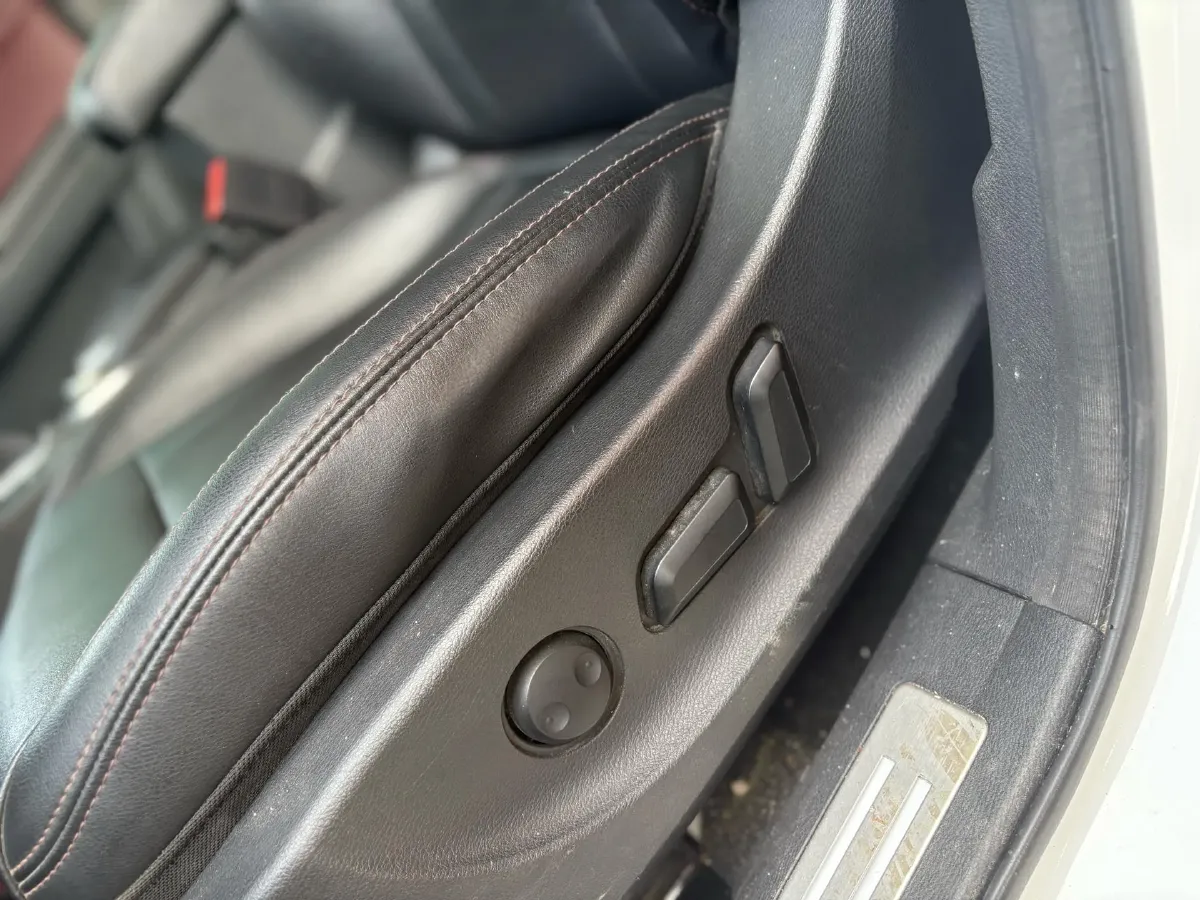 2018 Haval H6 Coupe 1.5T 169HP L4 7DCT,autocango,china used car exporter,china ev exporter,chinese used car exporter,chinese used ev exporter