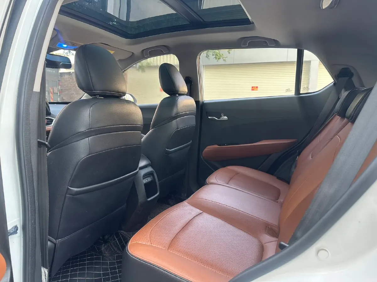 2019 Yema BoJun 1.5L 112HP L4 5MT,autocango,china used car exporter,china ev exporter,chinese used car exporter,chinese used ev exporter