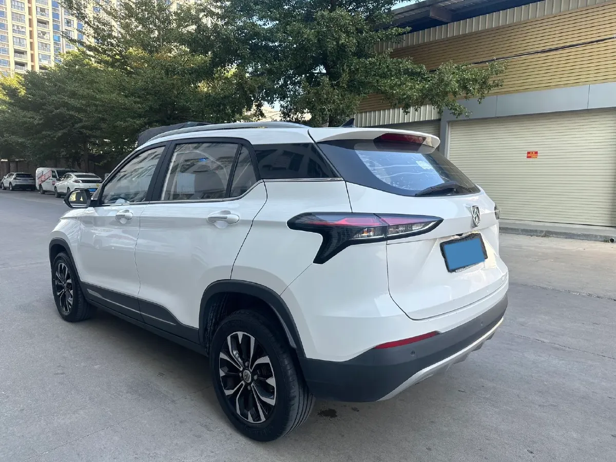2019 Yema BoJun 1.5L 112HP L4 5MT,autocango,china used car exporter,china ev exporter,chinese used car exporter,chinese used ev exporter