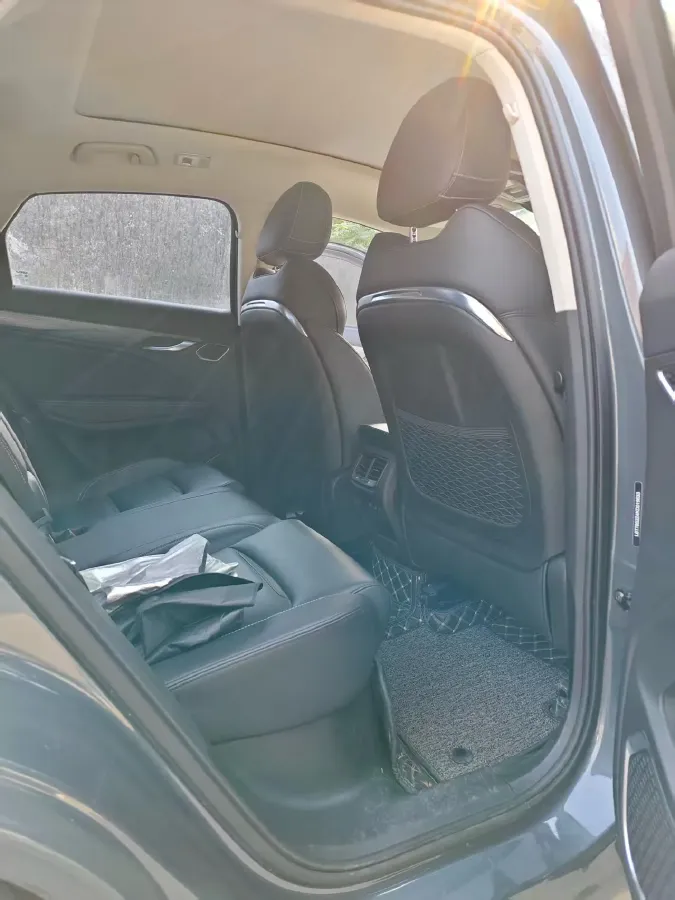 2019 Geely Tugella 2.0T 238HP L4 8AT,autocango,china used car exporter,china ev exporter,chinese used car exporter,chinese used ev exporter