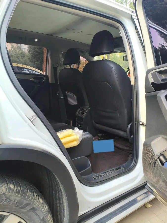 2019 MINI CLUBMAN 1.5T 102HP L3 6AT,autocango,china used car exporter,china ev exporter,chinese used car exporter,chinese used ev exporter