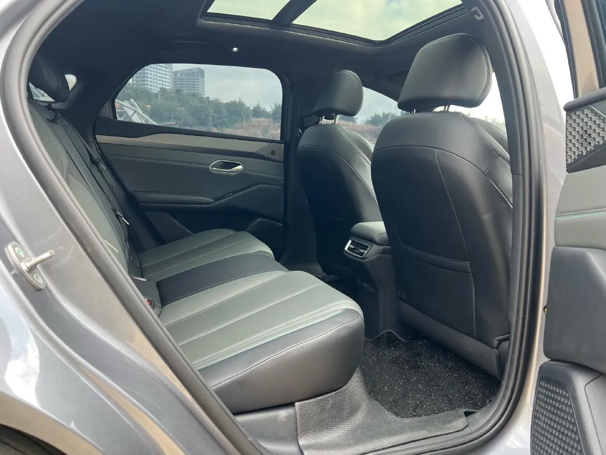 2025 BYD QinL BEV,autocango,china used car exporter,china ev exporter,chinese used car exporter,chinese used ev exporter