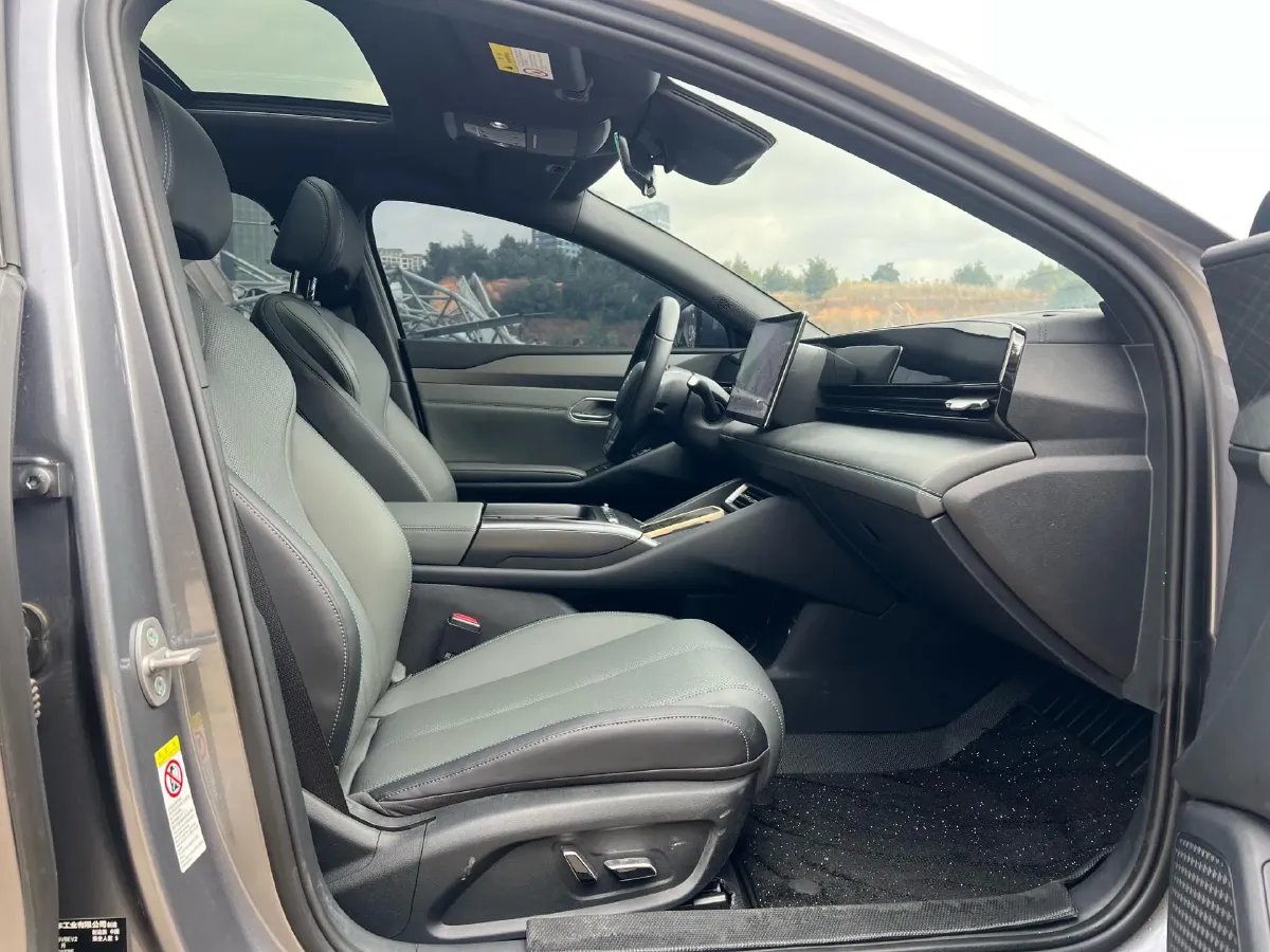 2025 BYD QinL BEV,autocango,china used car exporter,china ev exporter,chinese used car exporter,chinese used ev exporter