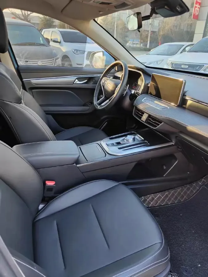 2021 Haval Jolion 1.5T 150HP L4 7DCT,autocango,china used car exporter,china ev exporter,chinese used car exporter,chinese used ev exporter