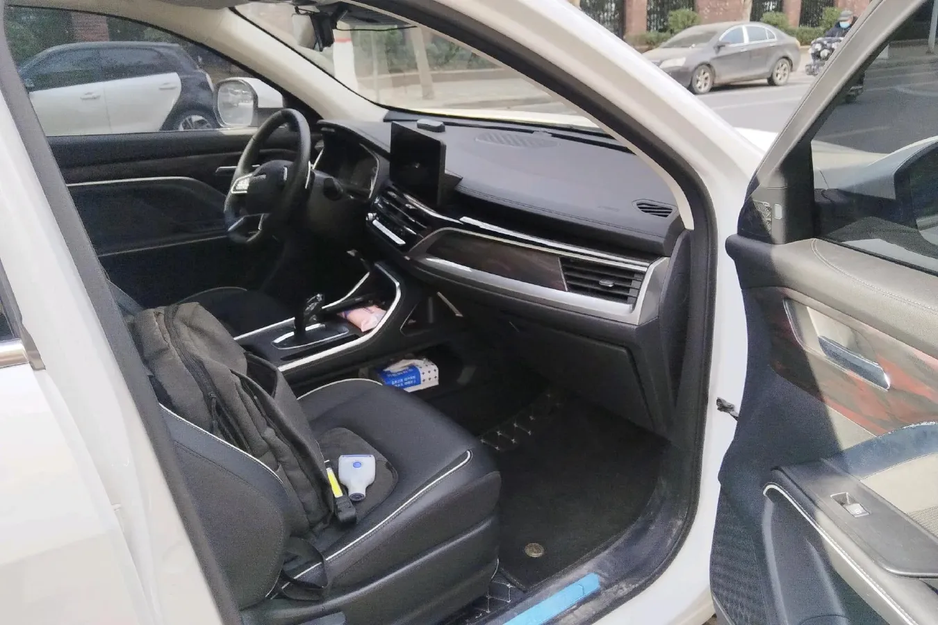 2023 Haval H6 1.5T 150HP L4 7DCT,autocango,china used car exporter,china ev exporter,chinese used car exporter,chinese used ev exporter