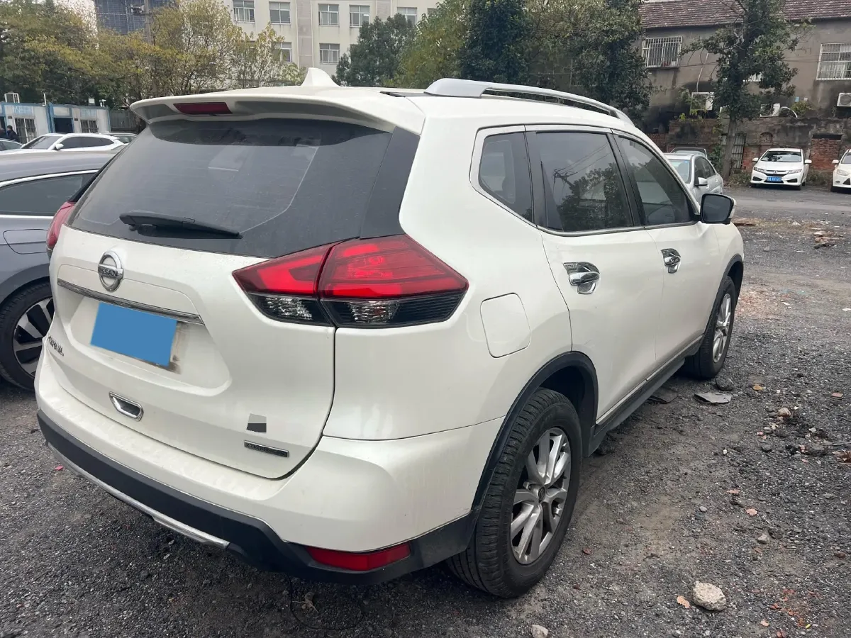 2020 Nissan X-Trail 2.0L 154HP L4 CVT,autocango,china used car exporter,china ev exporter,chinese used car exporter,chinese used ev exporter