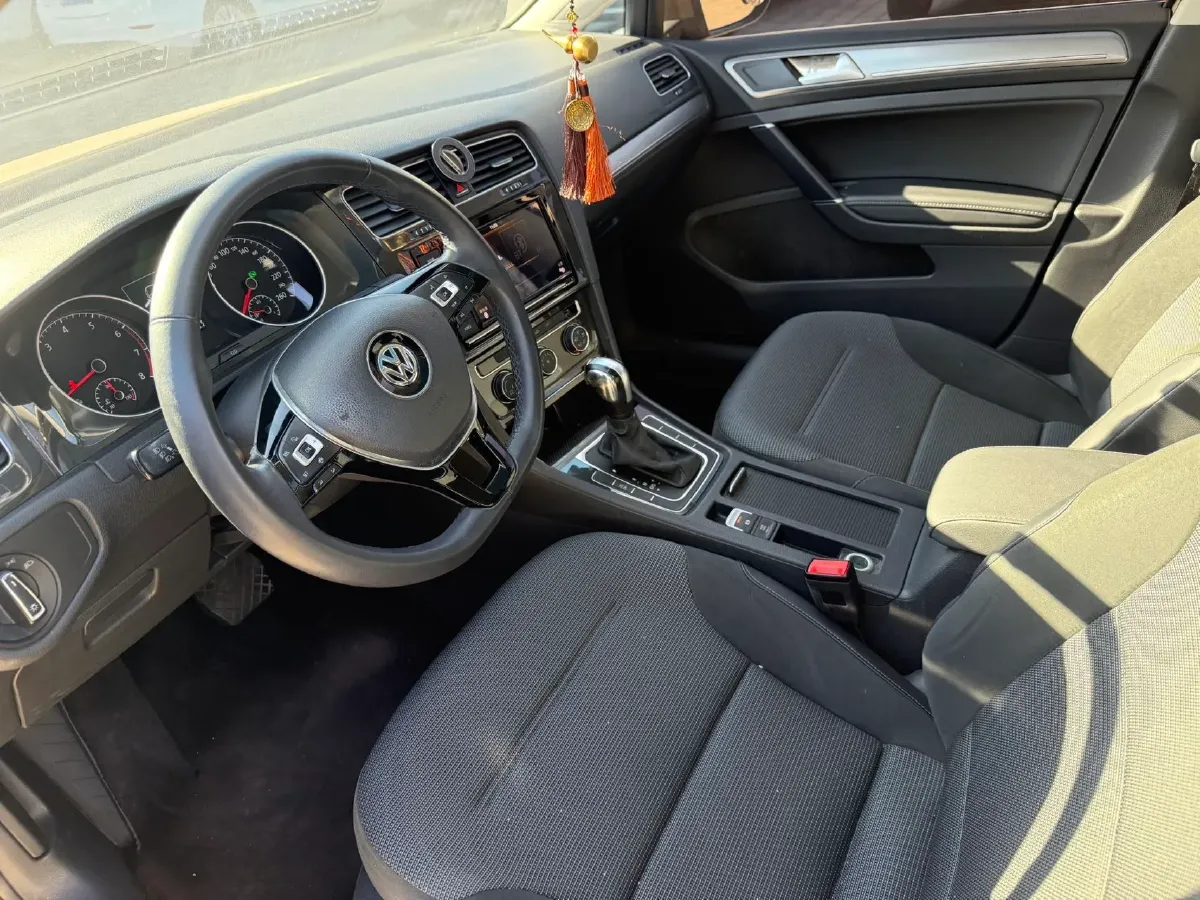 2019 Brilliance Auto V7 1.8T 231HP L4 7DCT,autocango,china used car exporter,china ev exporter,chinese used car exporter,chinese used ev exporter