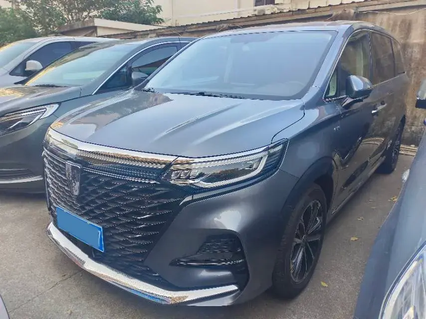 2022 Roewe iMAX8 2.0T 234HP L4 8AT