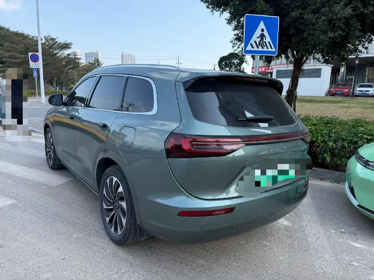 2024 AITO AITO M7 1.5T 152HP L4 REEV 40KWH,autocango,china used car exporter,china ev exporter,chinese used car exporter,chinese used ev exporter