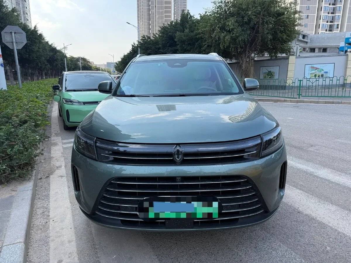 2024 AITO AITO M7 1.5T 152HP L4 REEV 40KWH,autocango,china used car exporter,china ev exporter,chinese used car exporter,chinese used ev exporter