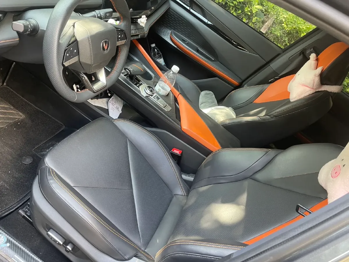 2023 ChangAn UNI-V iDD 1.5T 170HP L4 6TCT PHEV 18.4KWH,autocango,china used car exporter,china ev exporter,chinese used car exporter,chinese used ev exporter