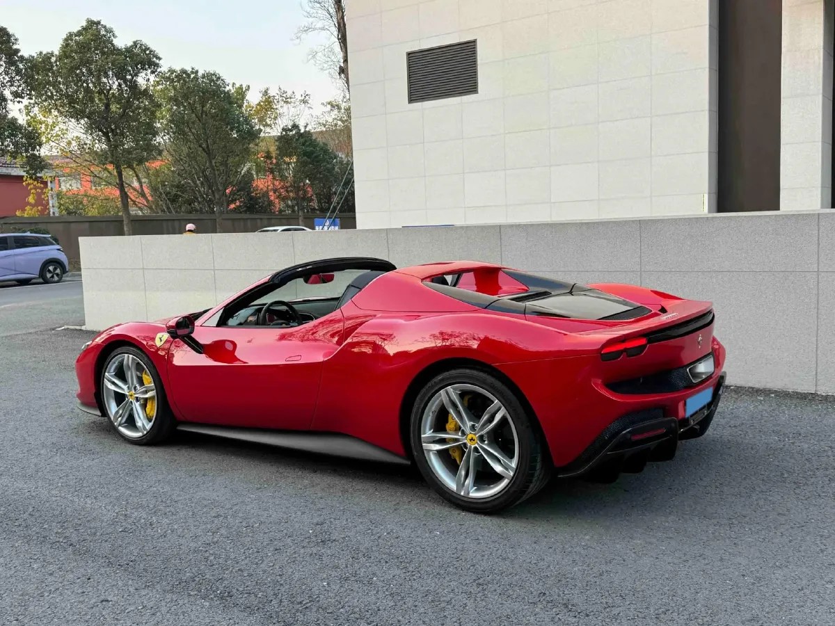 2022 Ferrari 296 3.0T 663HP V6 8DCT PHEV 7.45KWH,autocango,china used car exporter,china ev exporter,chinese used car exporter,chinese used ev exporter