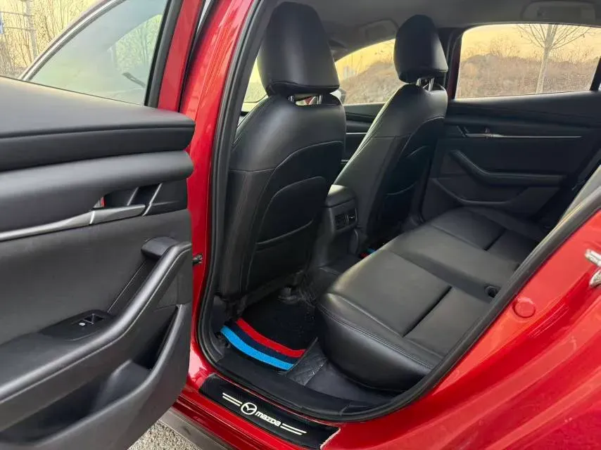 2022 Mazda 3 Axela 2.0L 158HP L4 6AT,autocango,china used car exporter,china ev exporter,chinese used car exporter,chinese used ev exporter