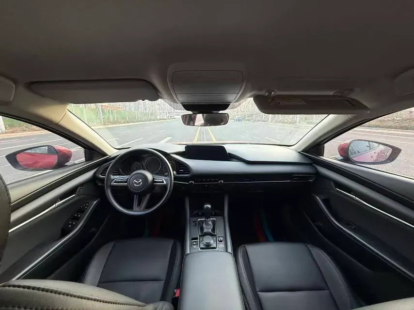 2022 Mazda 3 Axela 2.0L 158HP L4 6AT,autocango,china used car exporter,china ev exporter,chinese used car exporter,chinese used ev exporter