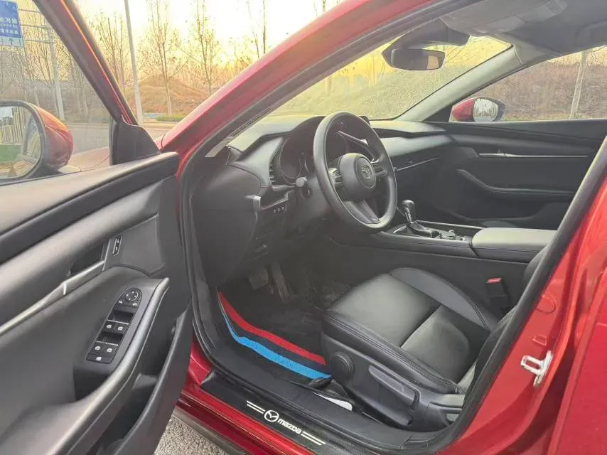 2022 Mazda 3 Axela 2.0L 158HP L4 6AT,autocango,china used car exporter,china ev exporter,chinese used car exporter,chinese used ev exporter