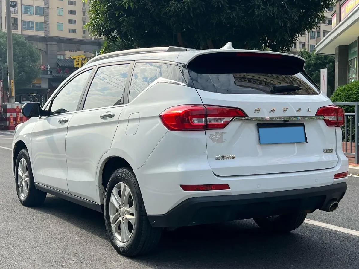 2019 Haval M6 1.5T 150HP L4 7DCT,autocango,china used car exporter,china ev exporter,chinese used car exporter,chinese used ev exporter