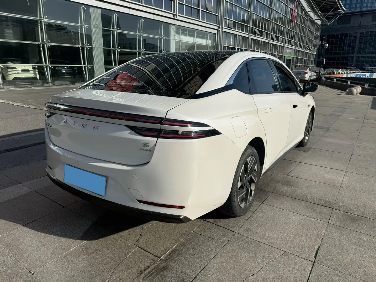 2022 ChangAn Oshan Z6 1.5T 170HP L4 6TCT PHEV 28.4KWH,autocango,china used car exporter,china ev exporter,chinese used car exporter,chinese used ev exporter